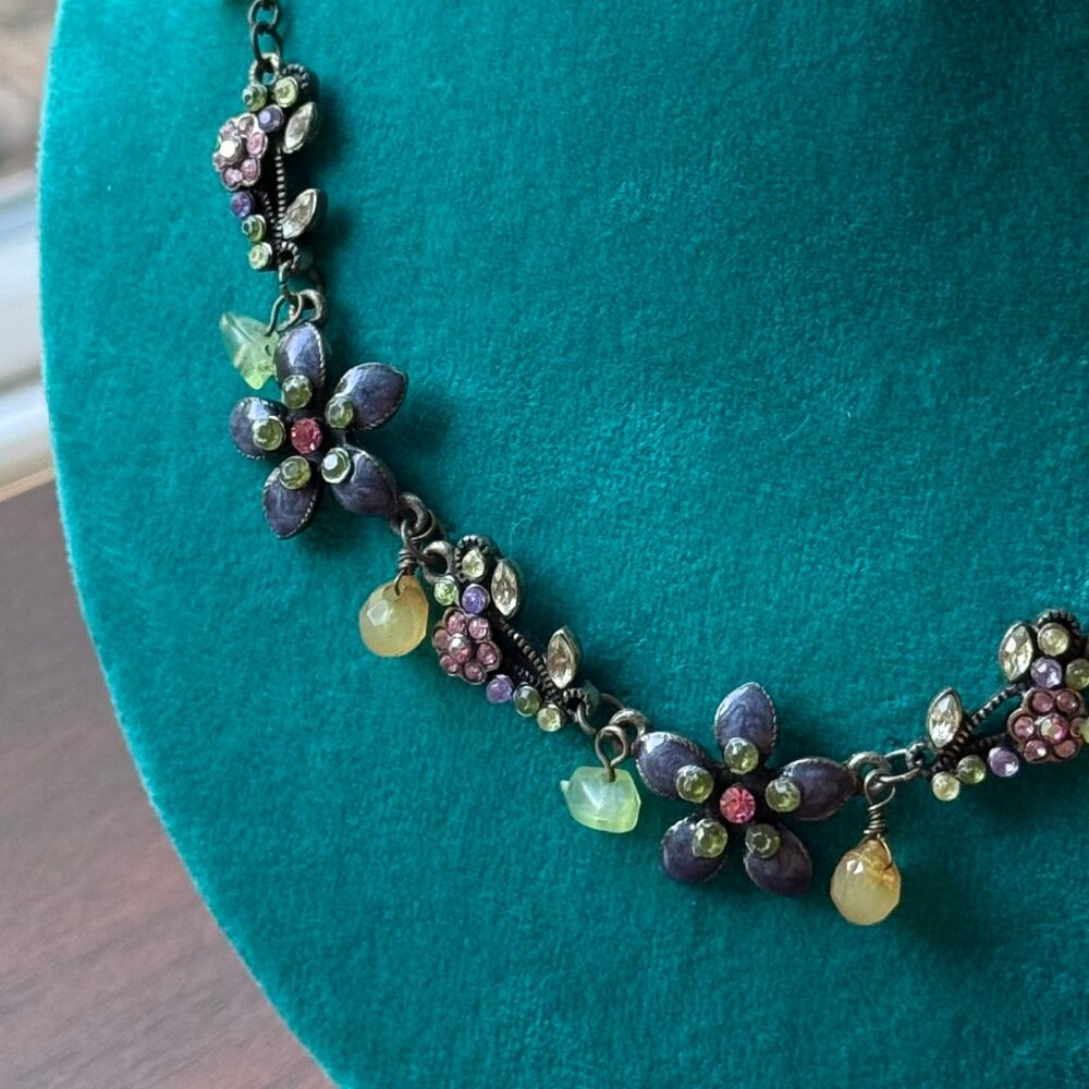 Premier Designs Blooming Vines Vintage Floral Necklace Y2K Enamel Rhinestones - Picture 4 of 4